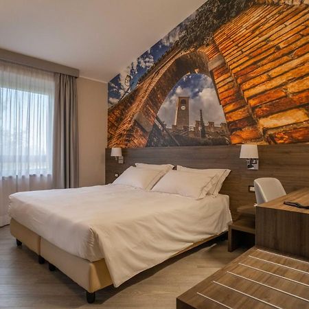 Hotel Guerro Castelvetro di Modena Eksteriør billede