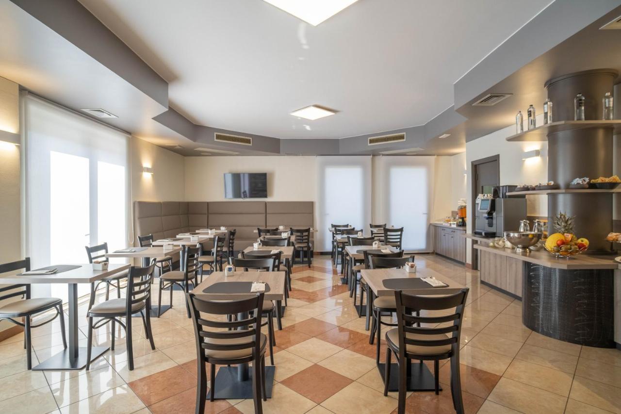 Hotel Guerro Castelvetro di Modena Eksteriør billede