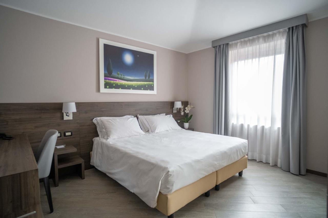 Hotel Guerro Castelvetro di Modena Eksteriør billede