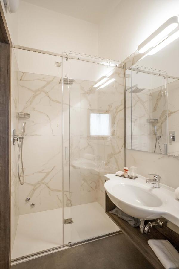Hotel Guerro Castelvetro di Modena Eksteriør billede