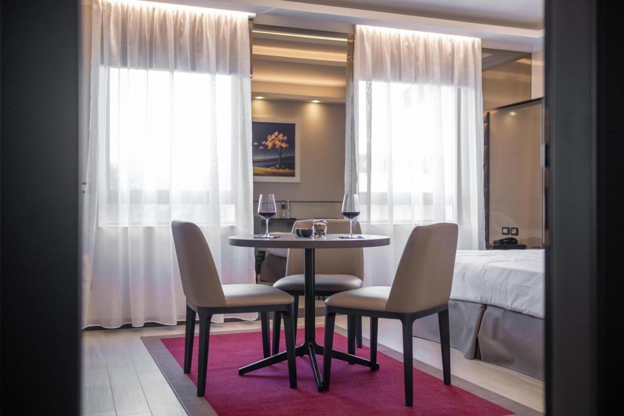 Hotel Guerro Castelvetro di Modena Eksteriør billede