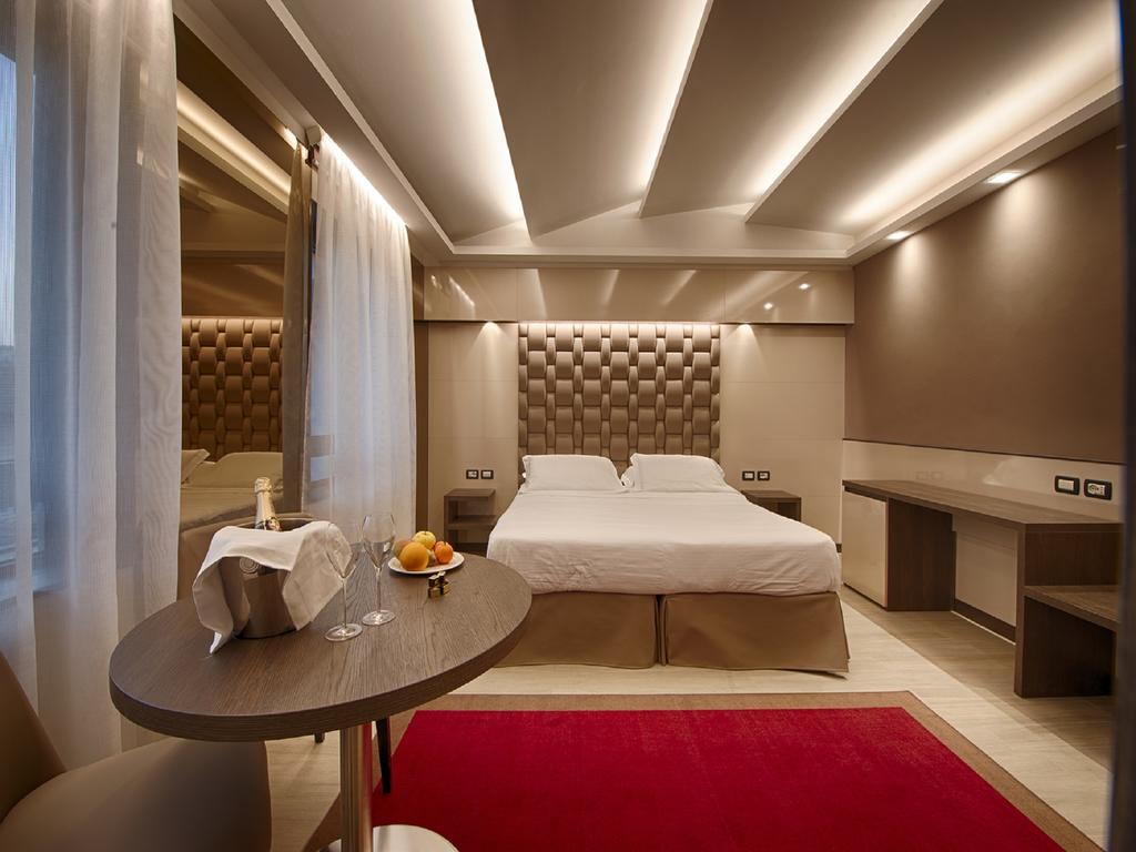 Hotel Guerro Castelvetro di Modena Eksteriør billede