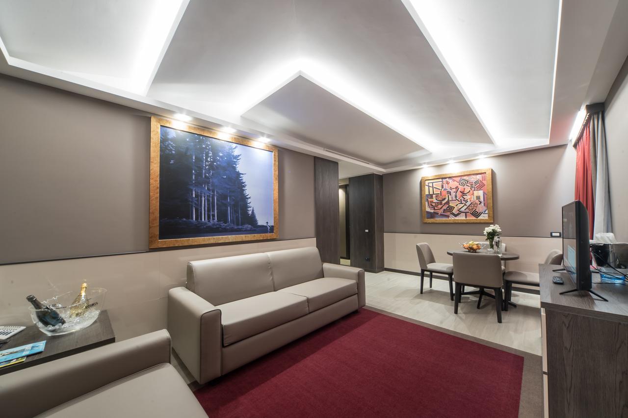 Hotel Guerro Castelvetro di Modena Eksteriør billede